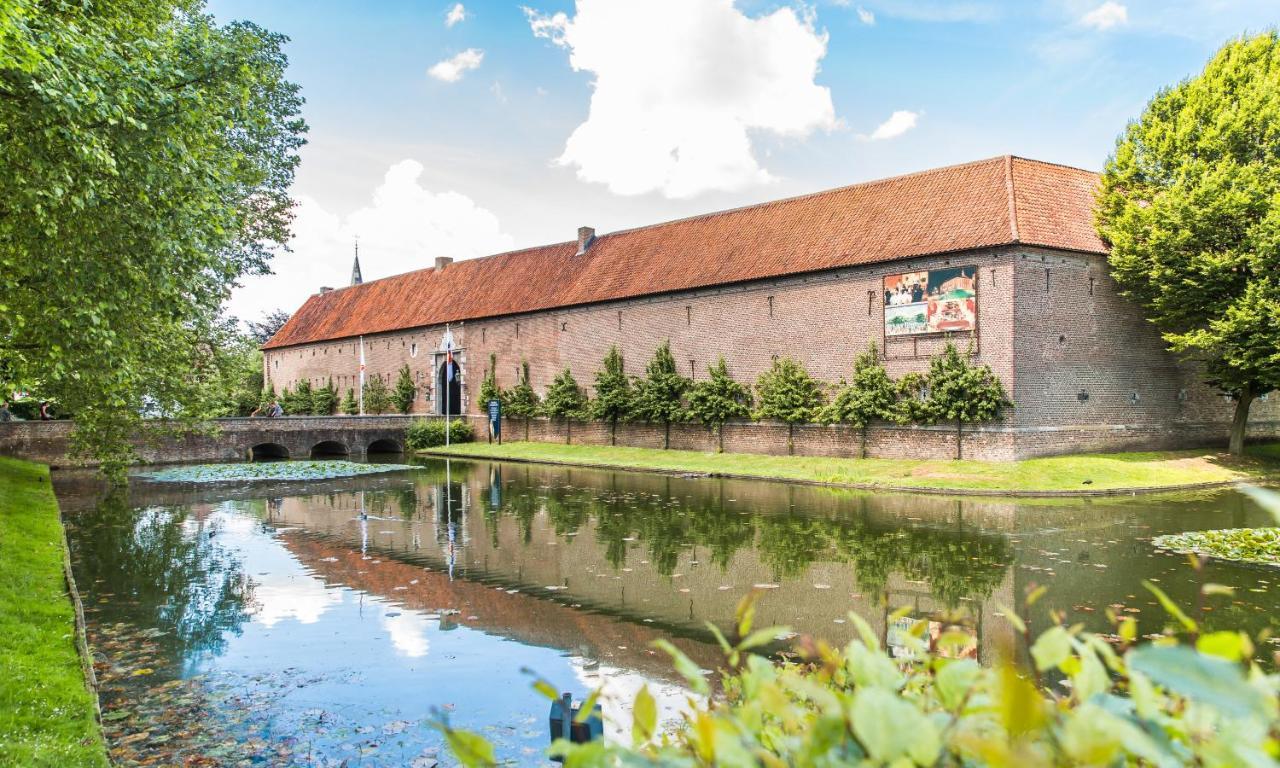 Landgoed Kasteel Limbricht Acomodação com café da manhã Exterior foto