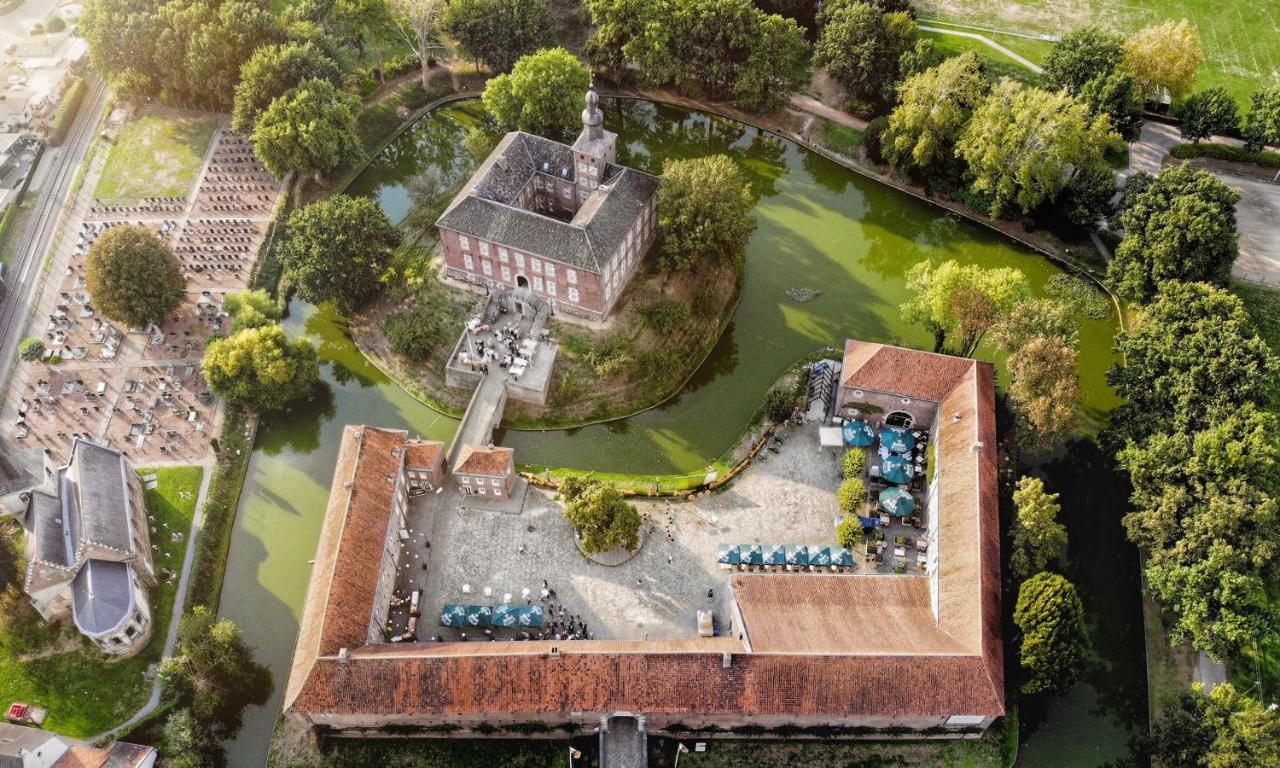 Landgoed Kasteel Limbricht Acomodação com café da manhã Exterior foto