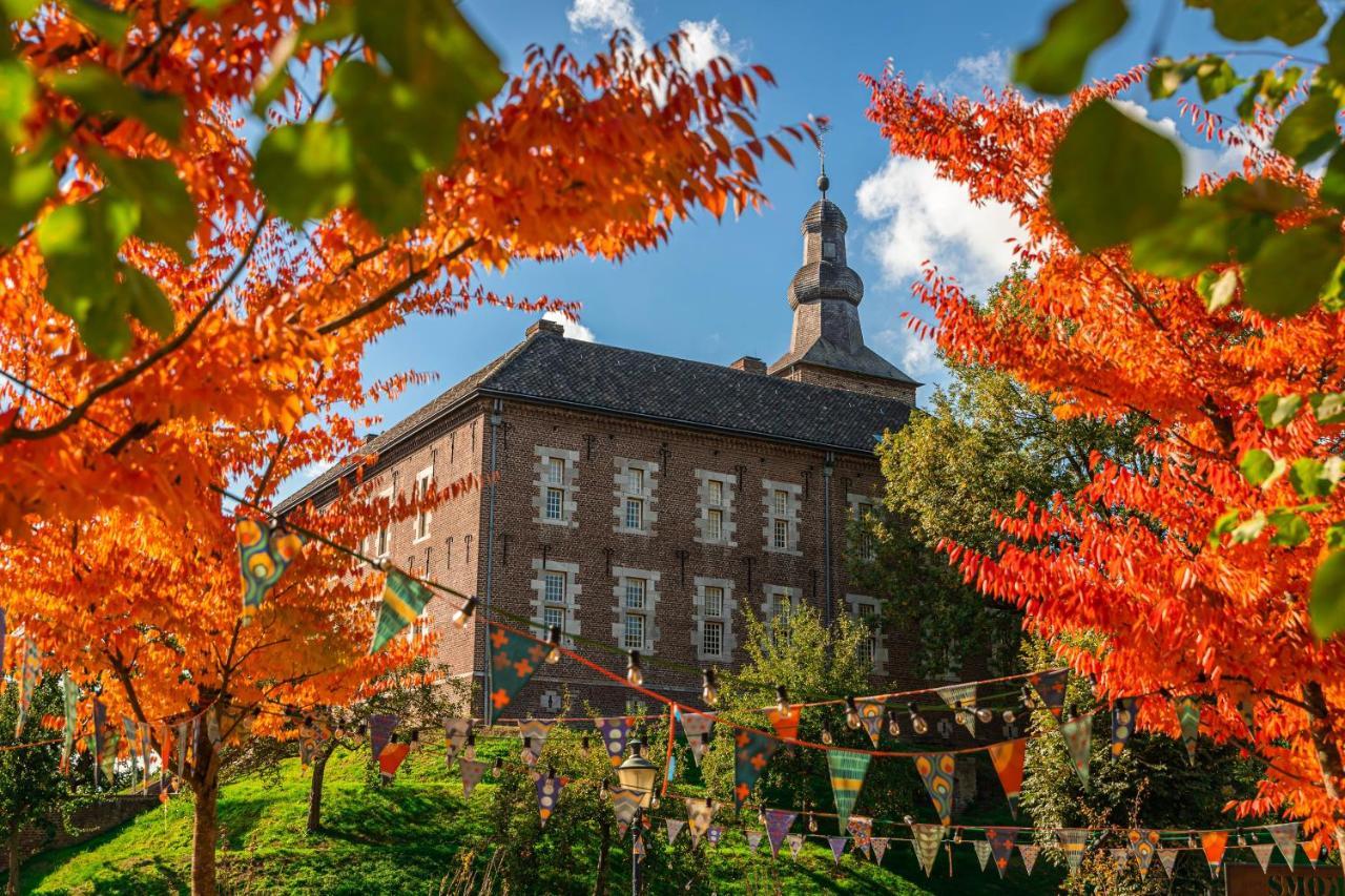 Landgoed Kasteel Limbricht Acomodação com café da manhã Exterior foto