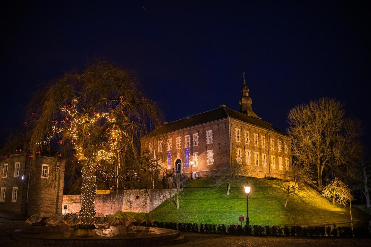 Landgoed Kasteel Limbricht Acomodação com café da manhã Exterior foto